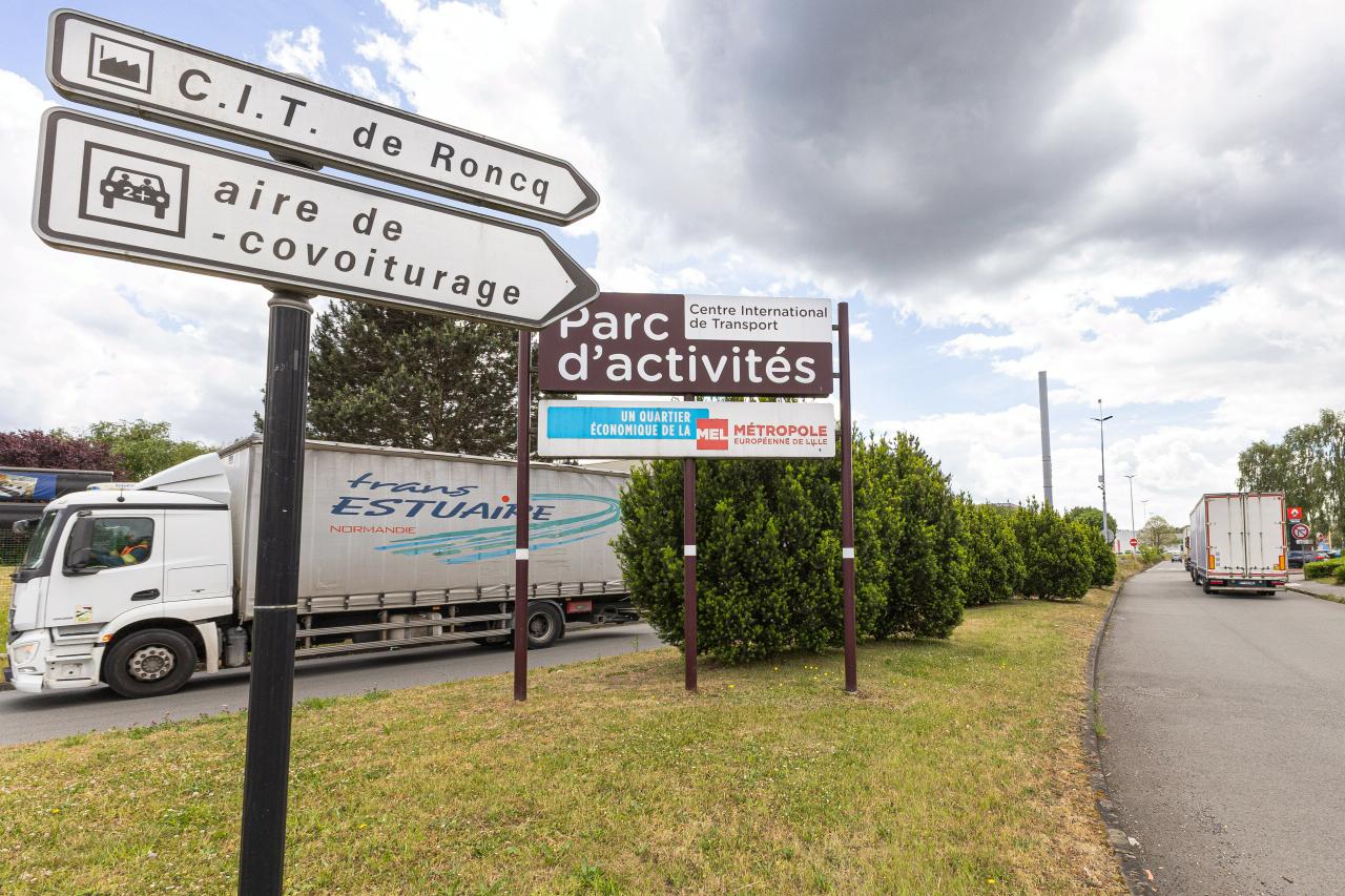 Local d'activité Roncq 1820m² Location local d'activité Roncq Nord OLACT2119995 12